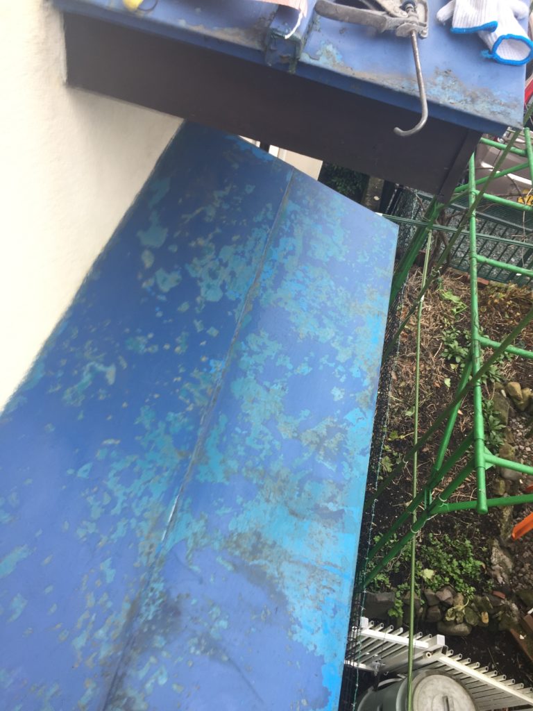 庇雨漏り
